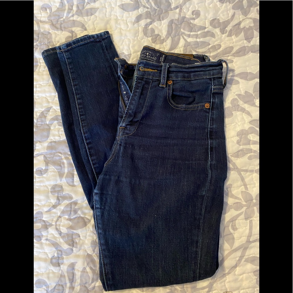Lucky Brand Skinny Jeans.